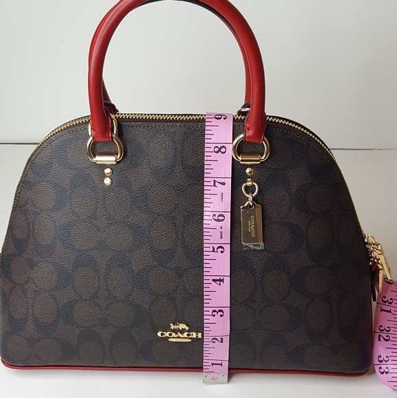 Coach signature leather crossbody bag. - Picture 5 of 10